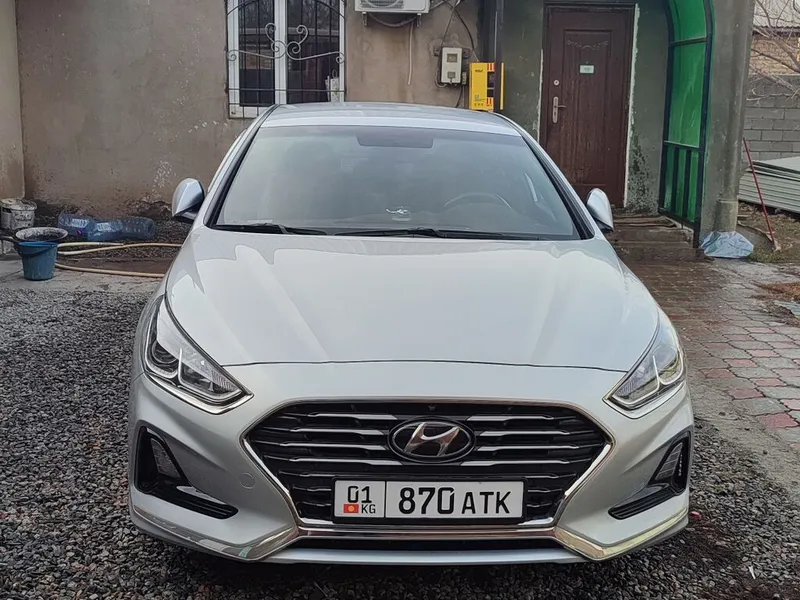 Hyundai Sonata