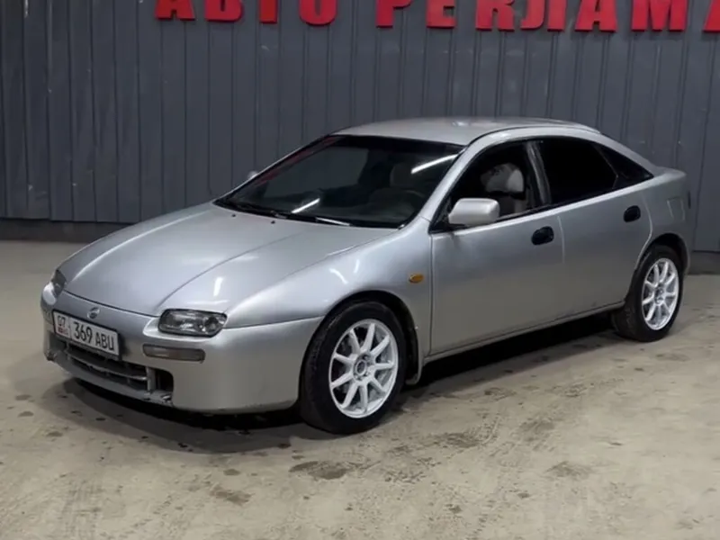 Mazda 323
