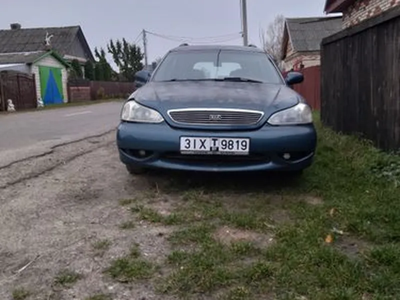 Kia Clarus