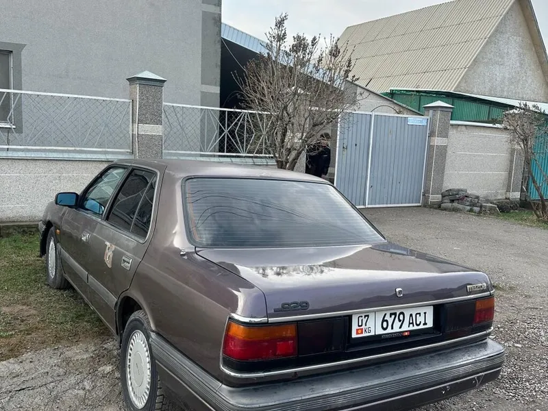 Mazda 929