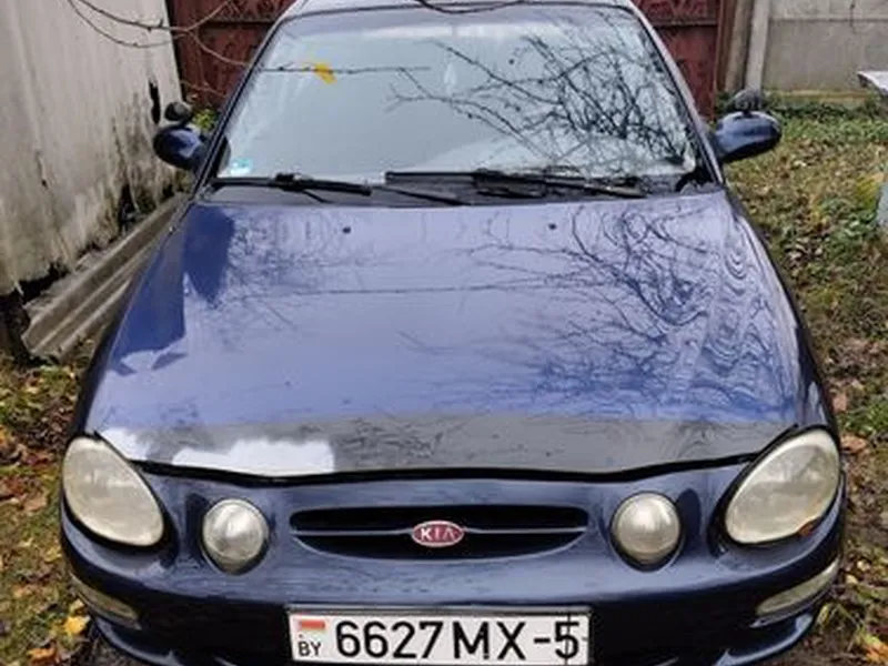 Kia Shuma