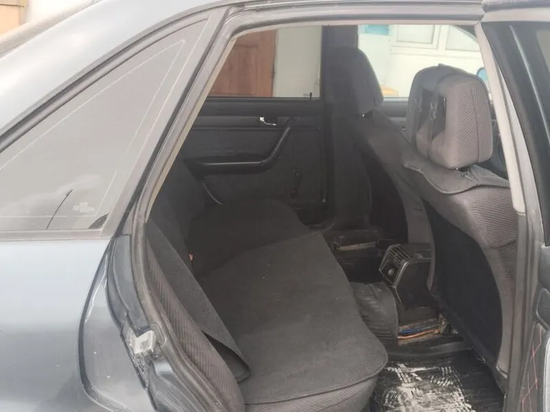 Audi 100