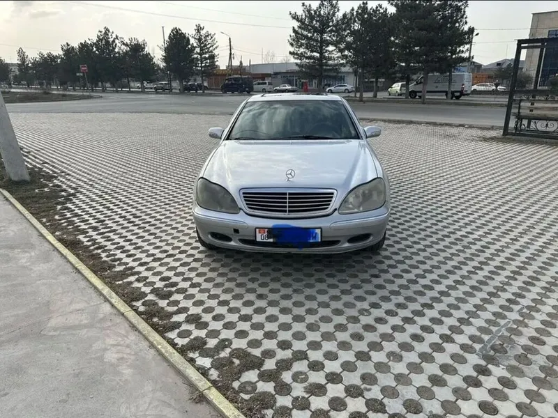 MercedesBenz S-Class