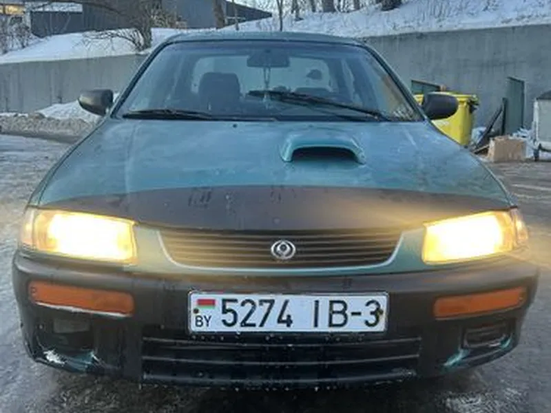 Mazda 323