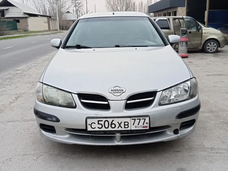 Nissan Almera