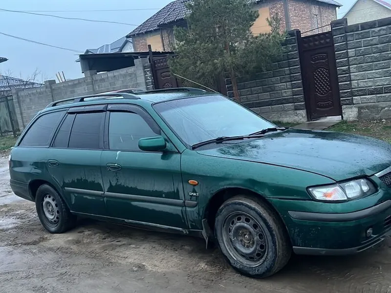 Mazda Capella