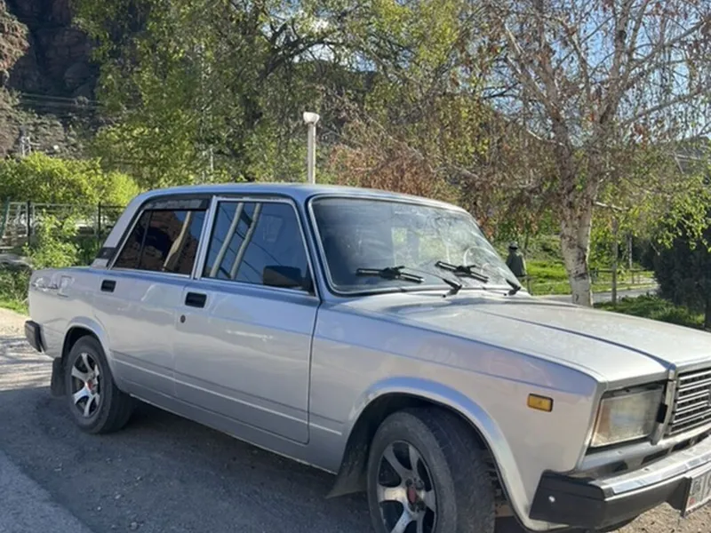 VAZ 2107