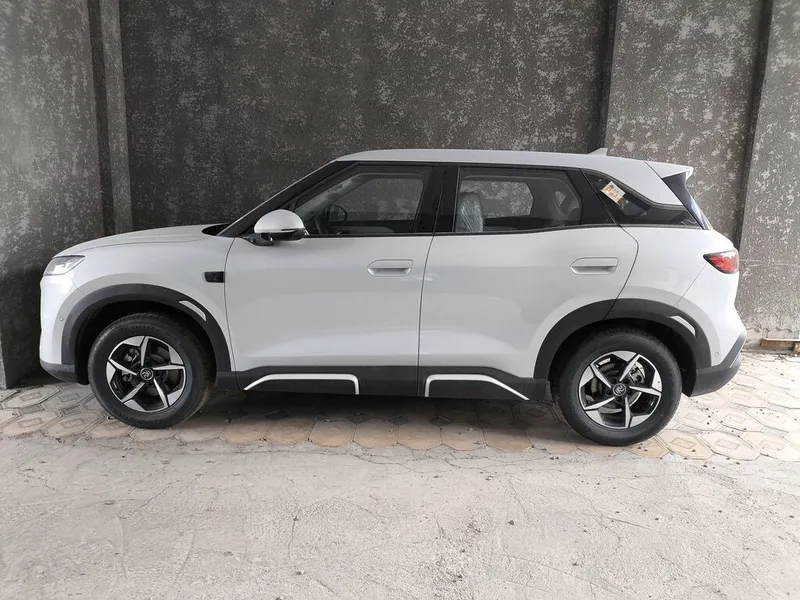 BYD Yuan Up