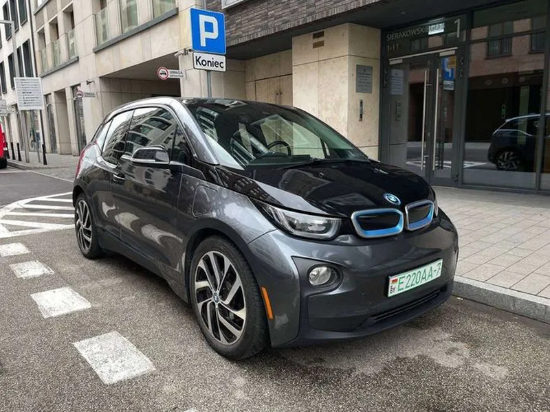BMW i3