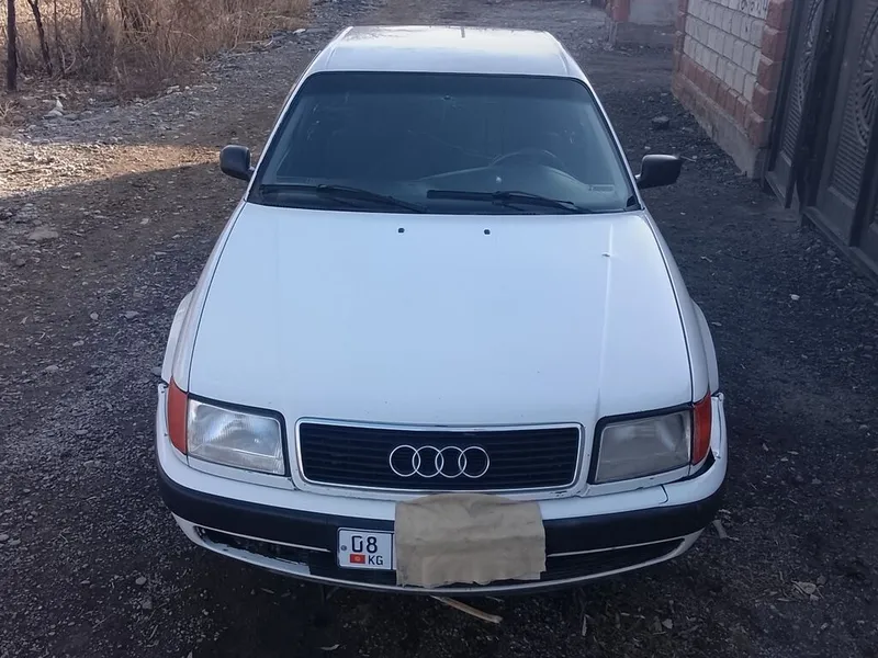 Audi 100