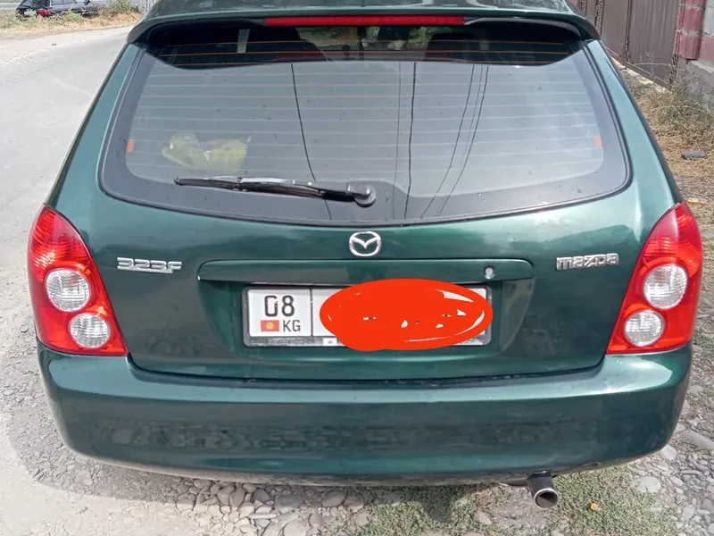 Mazda 323