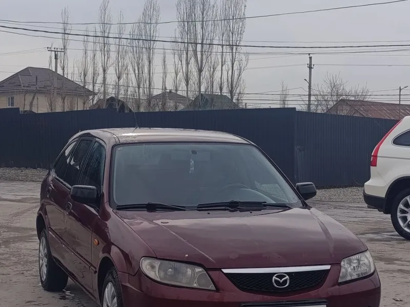 Mazda 323
