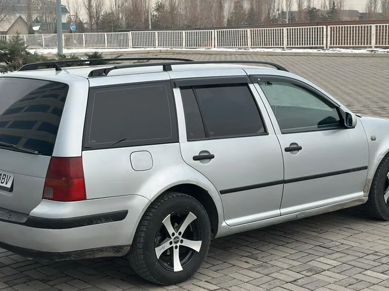 Volkswagen Golf Variant