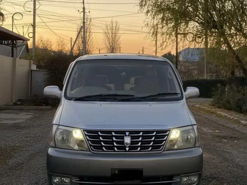 Toyota Grand Hiace