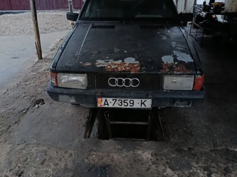 Audi 80