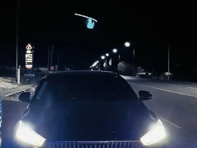 Kia K7