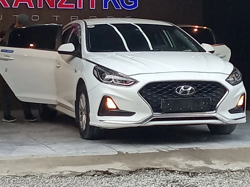 Hyundai Sonata