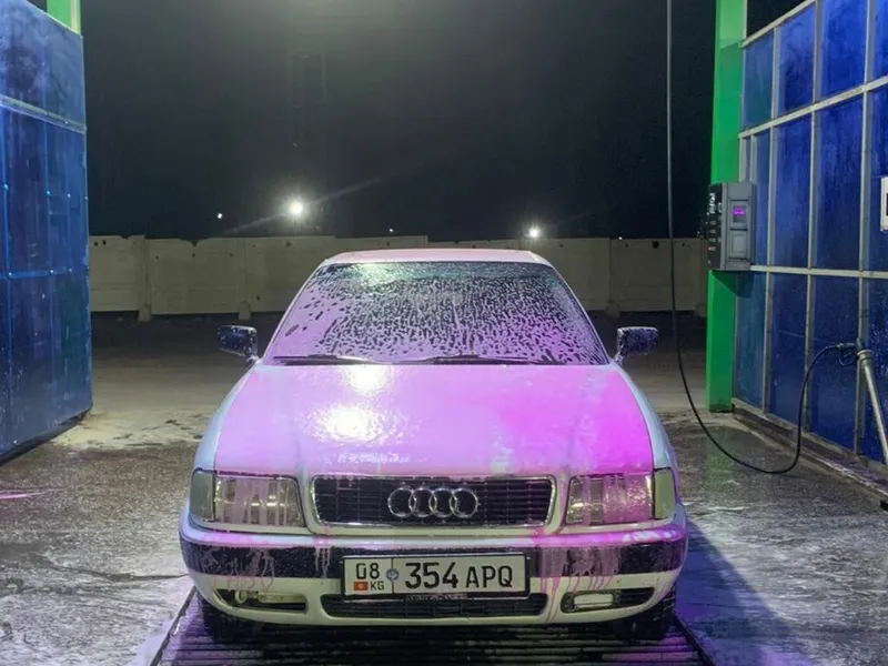 Audi 80