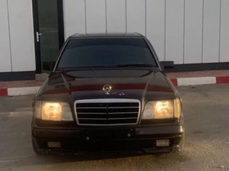 MercedesBenz W124