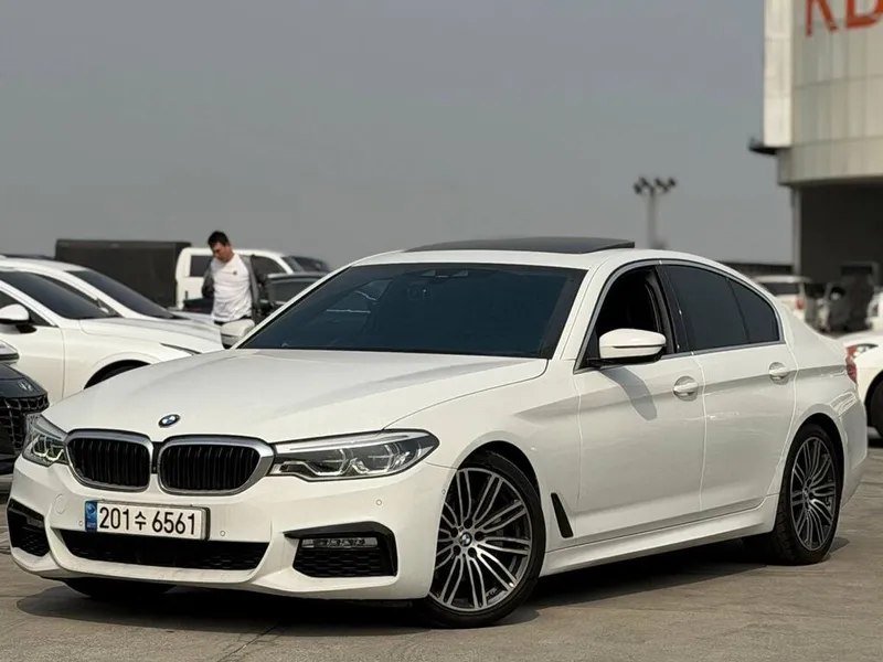 BMW 520