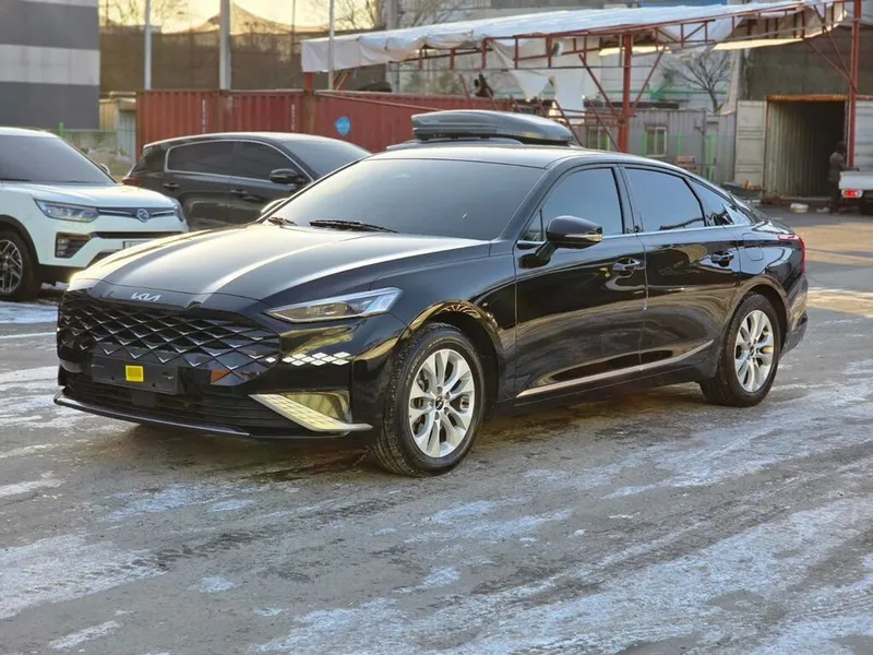 Kia K8