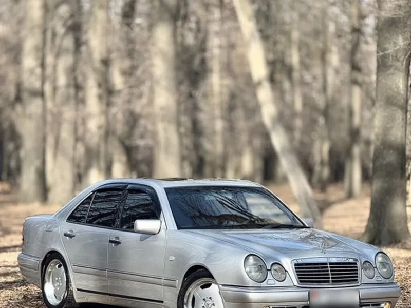 MercedesBenz E-Class