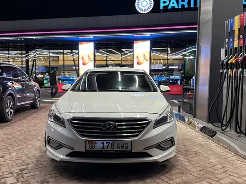 Hyundai Sonata