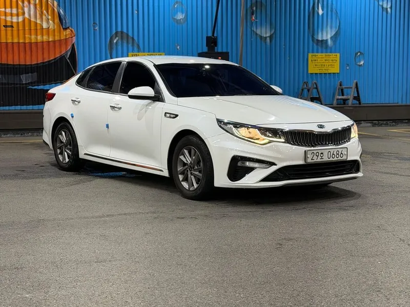 Kia K5