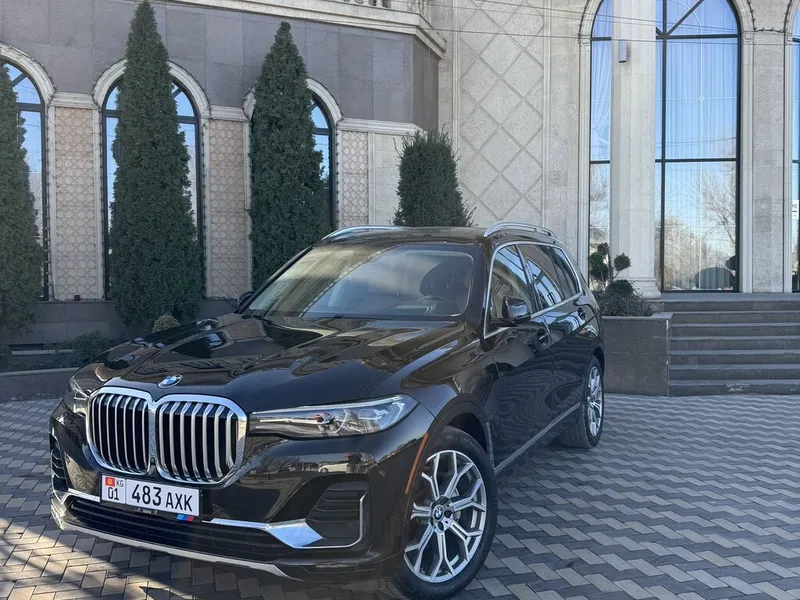 BMW X7