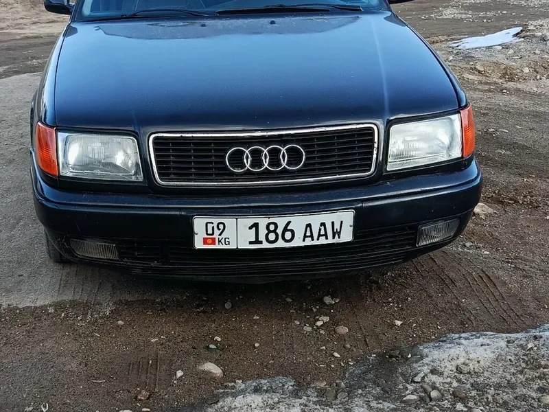 Audi 100