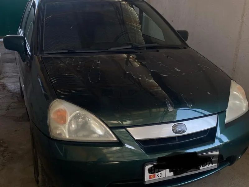 Suzuki Liana