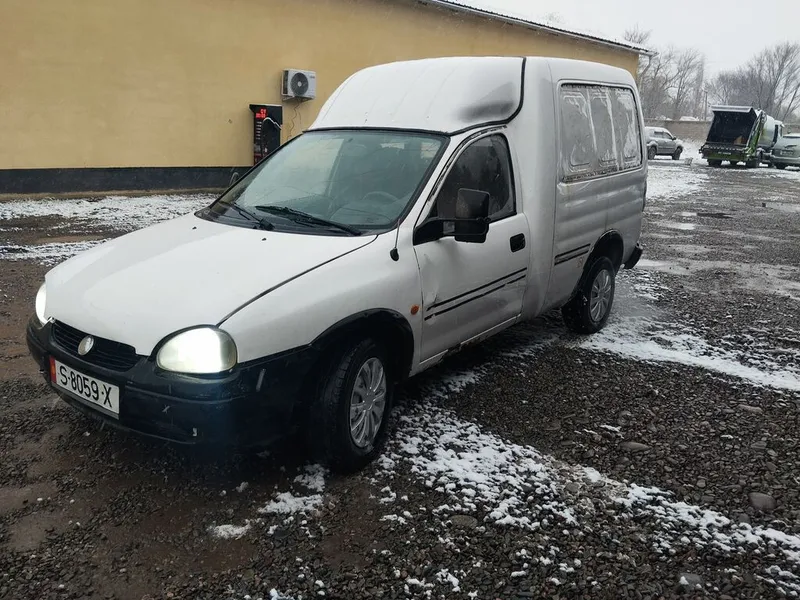 Opel Campo