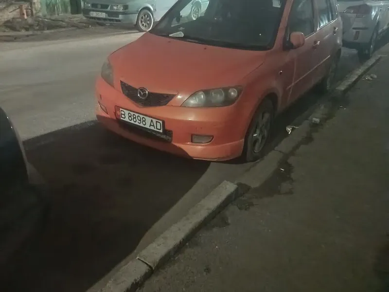 Mazda 2