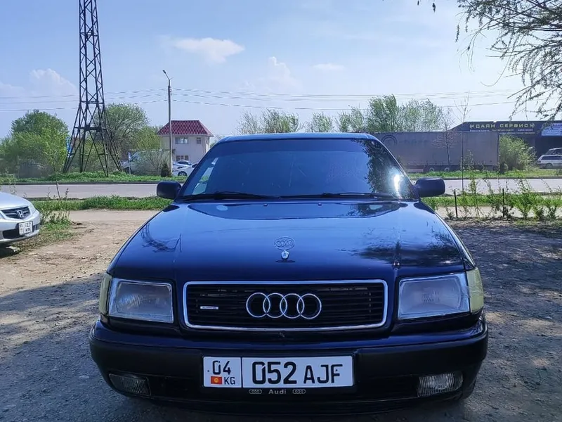 Audi 100