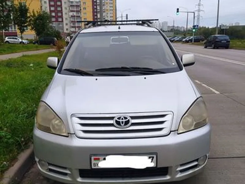 Toyota Avensis Verso