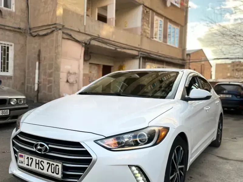 Hyundai Elantra