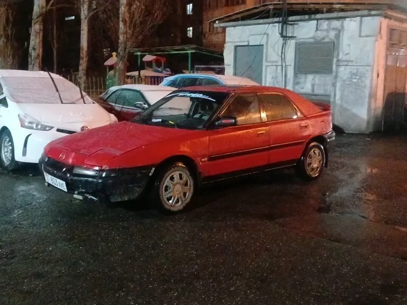 Mazda 323