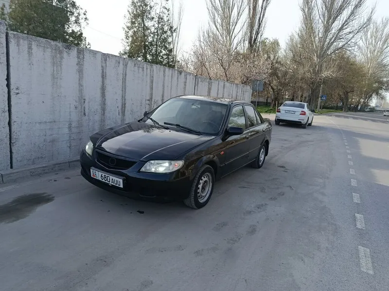 Mazda 323