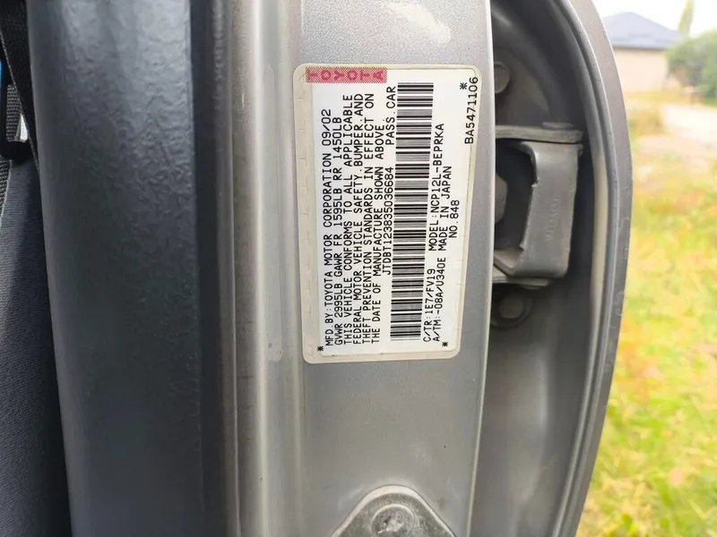 Toyota Vitz / Platz / Yaris / Echo