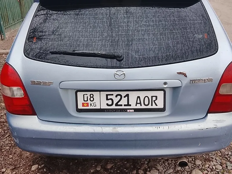 Mazda 323