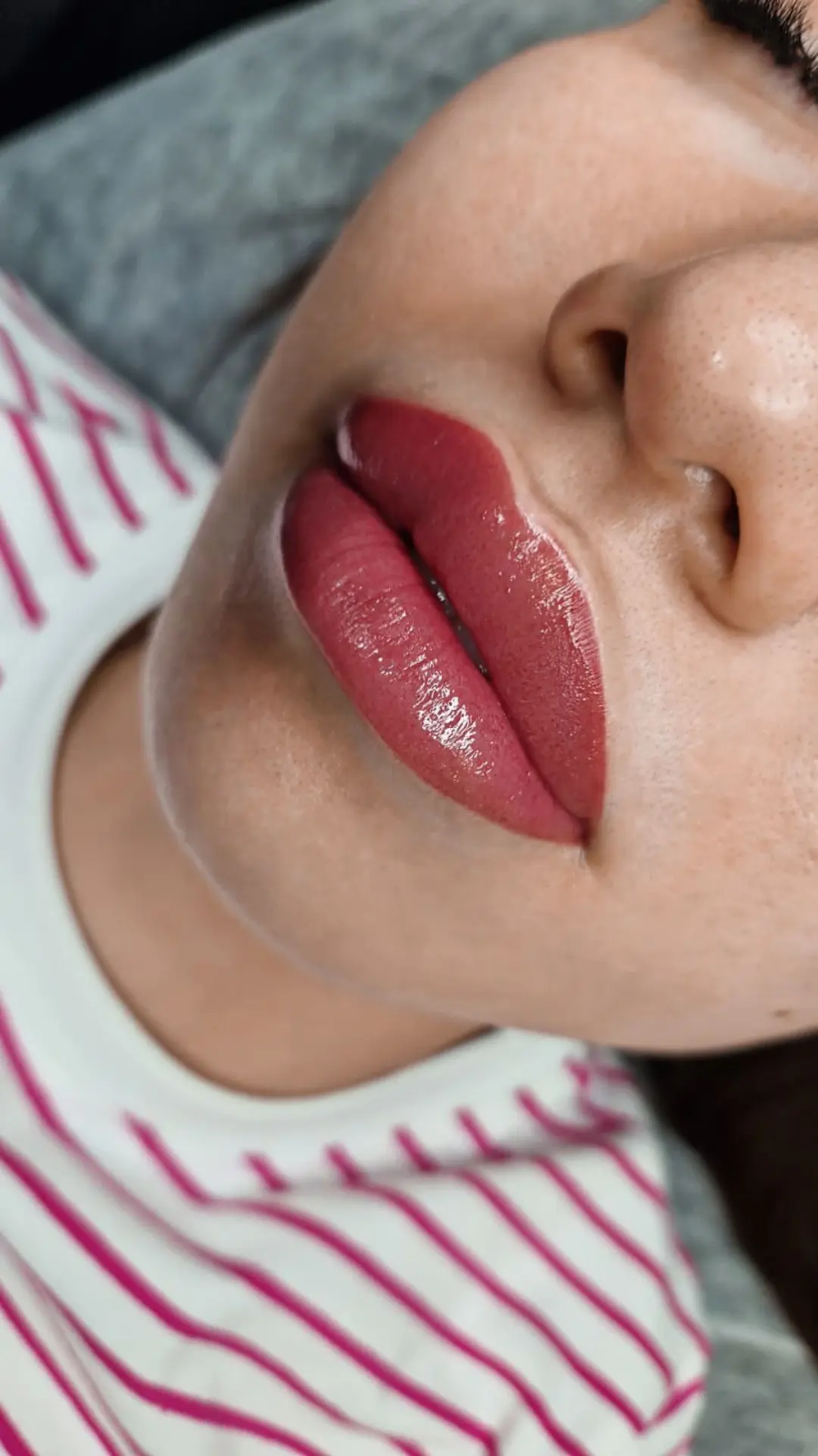 Перманентный макияж губ