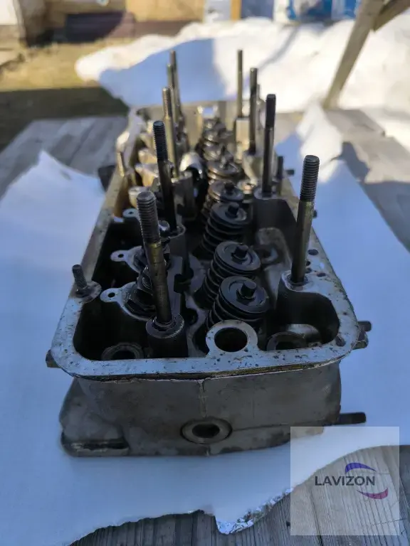 Головка блока цилиндров 8 клапанный Шевроле niva