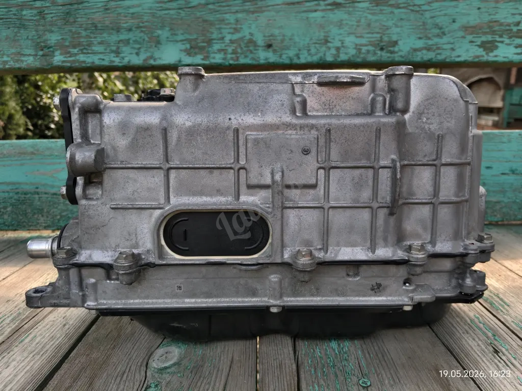 Инвертор TOYOTA Prius 30,40,41, Noax, Voxy, Lexus CT200