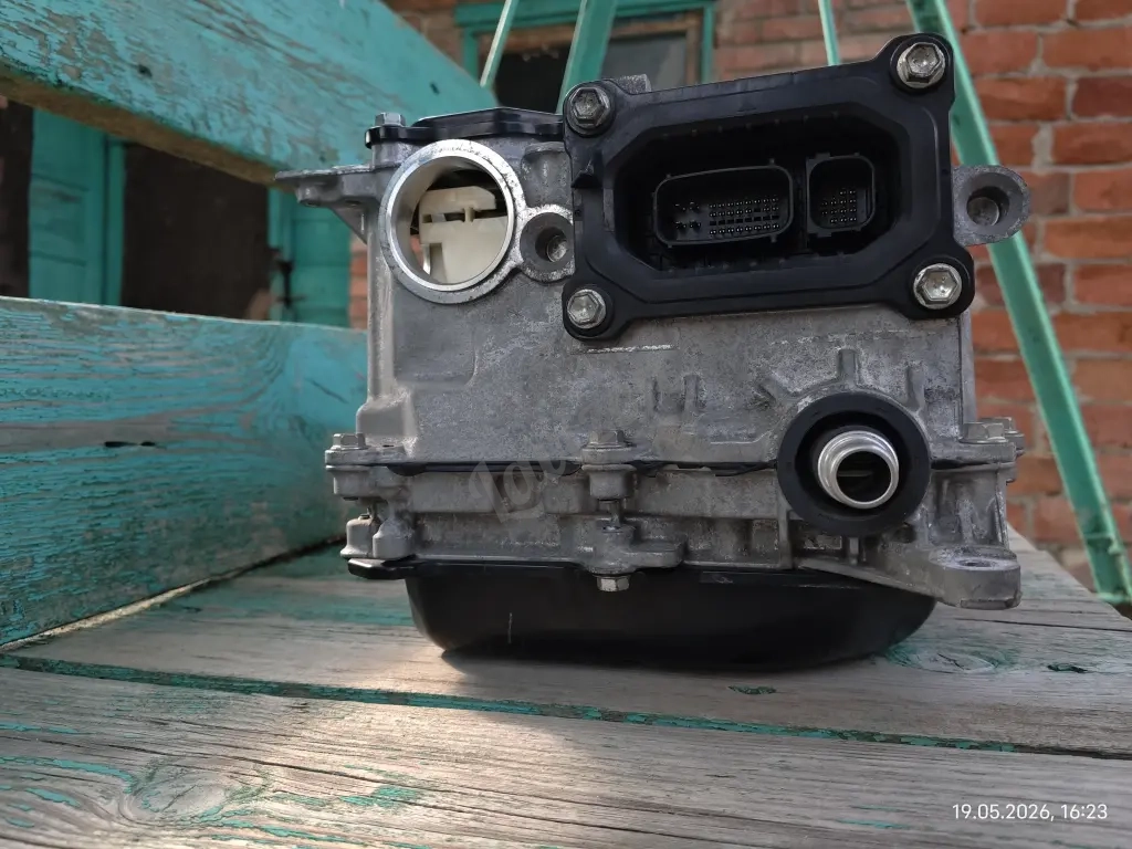 Инвертор TOYOTA Prius 30,40,41, Noax, Voxy, Lexus CT200