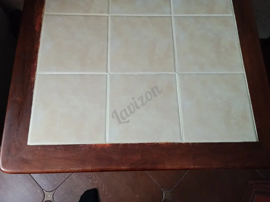 Стулья кухонные деревянные 2шт + стол