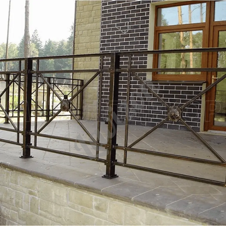 Перила из металла