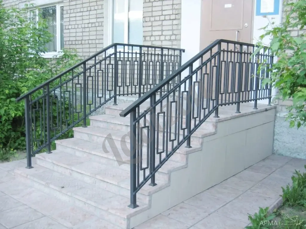 Перила из металла