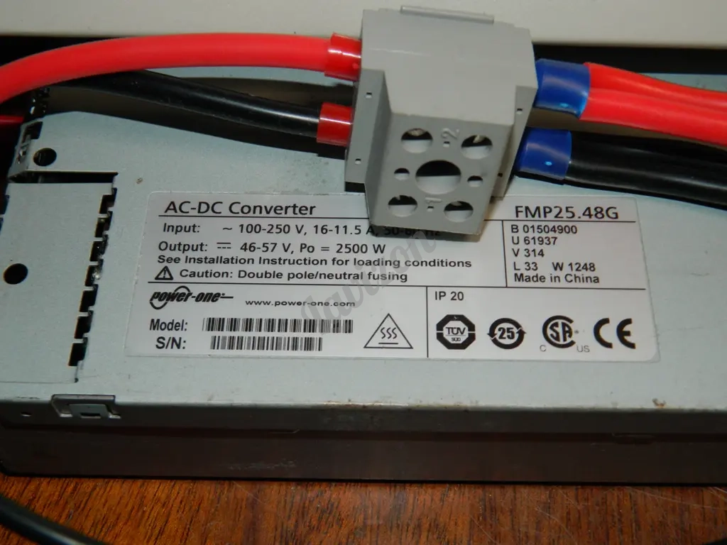 Блок питания PowerOne FMP25.48G 53,5 Вольта 2500 Ватт с разъемами. 61937