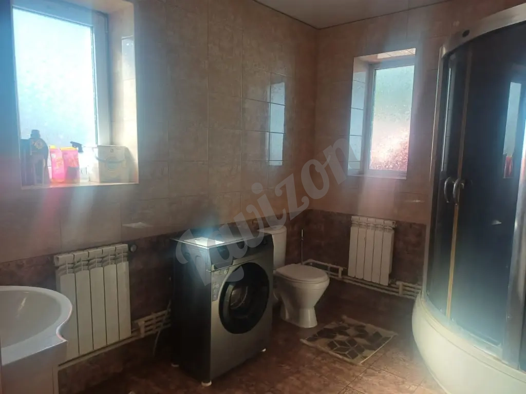 Продаётся кирпичный двухэтажный дом в посёлке Пятигорский, город Пятигорск