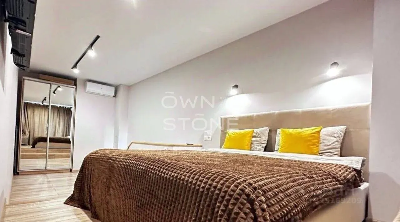 Продаются 1-комн. апартаменты, 38 м²